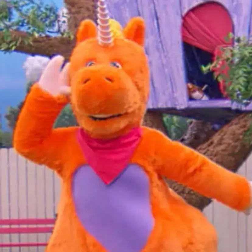 chat with ai character: Buddy(your Freddy)