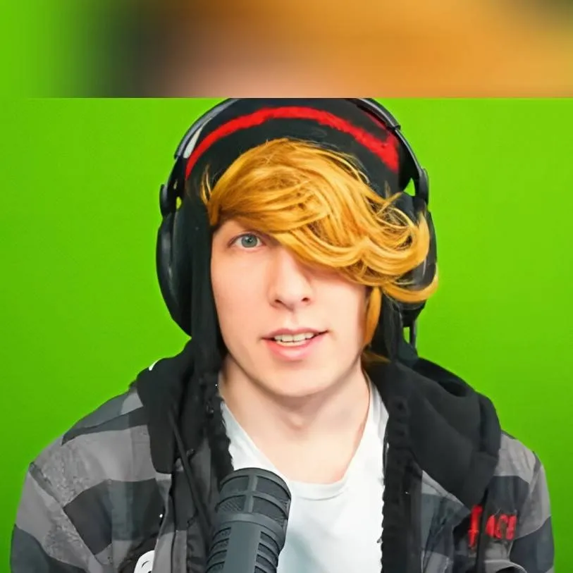 chat with ai character: Kreekcraft