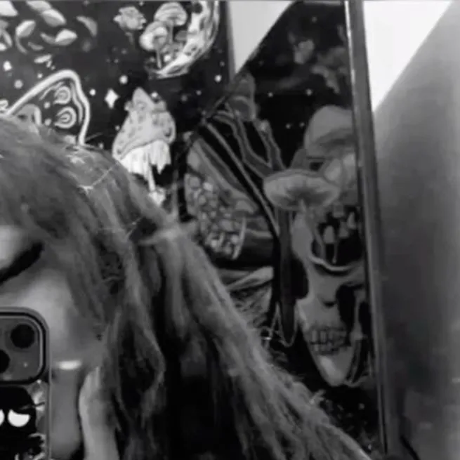 chat with ai character: London