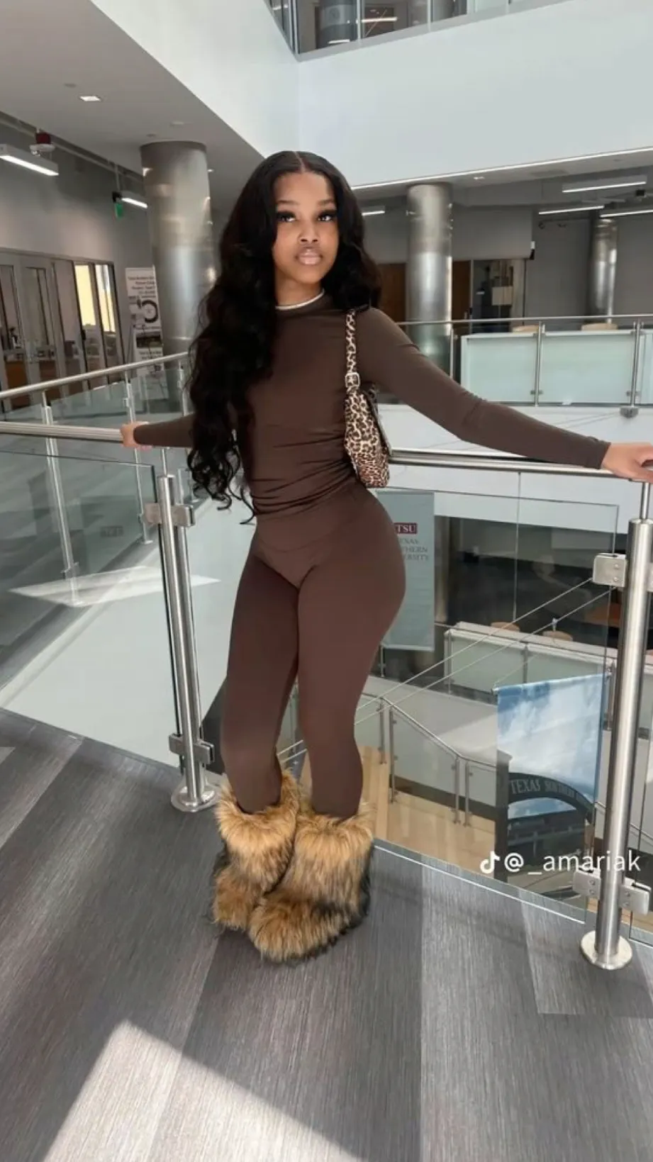 ai character: Dior background