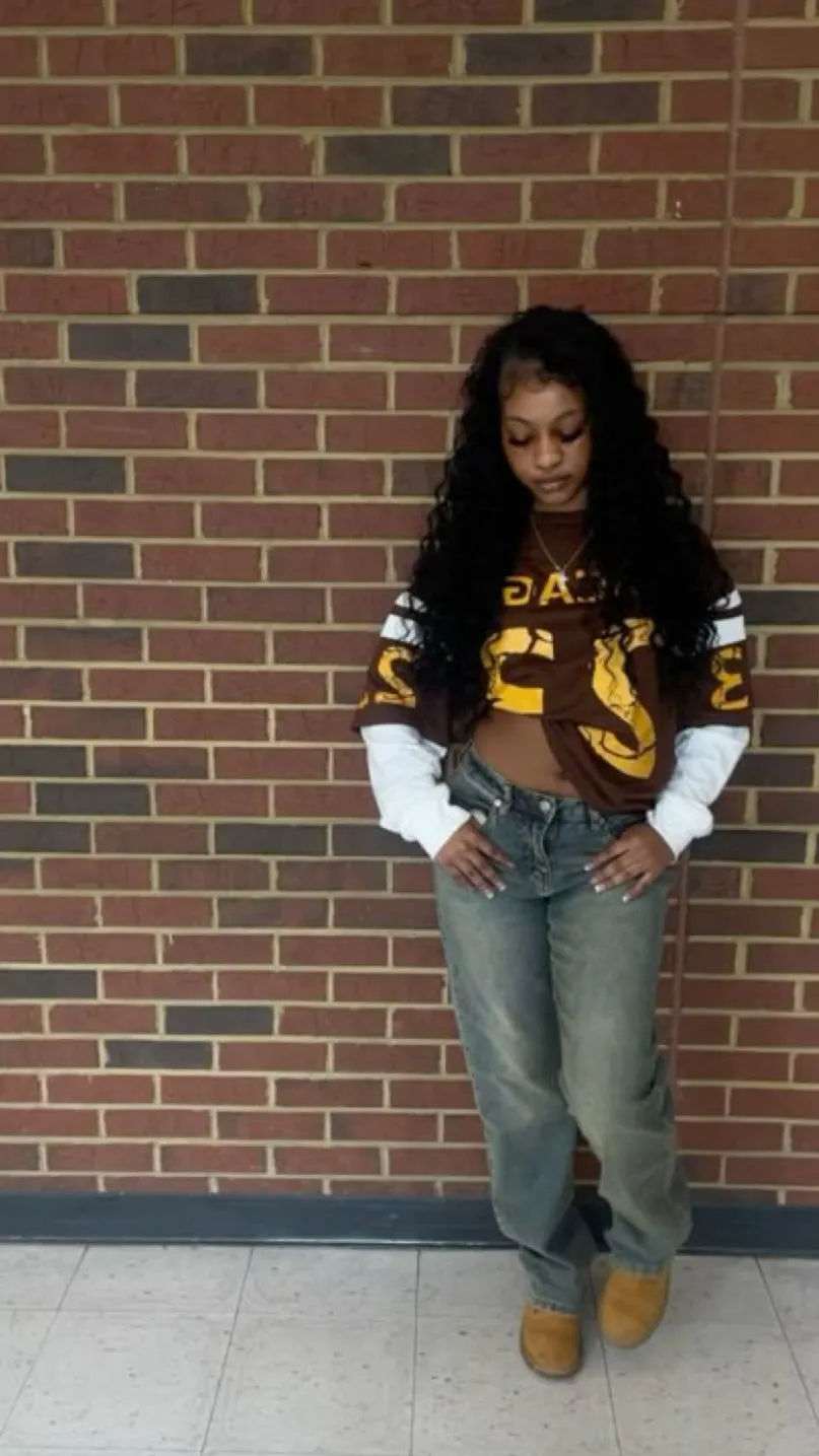 ai character: Azariah background