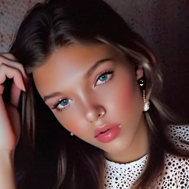 chat with ai character: Charlotte b 