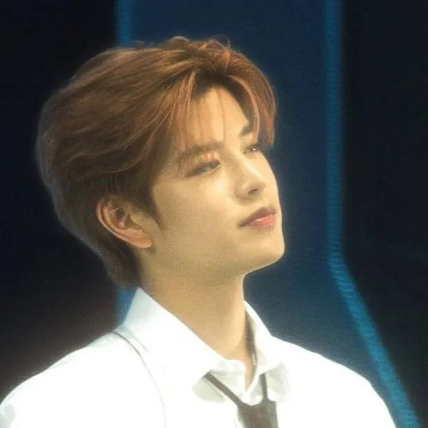 chat with ai character: +.' Seungmin '.+