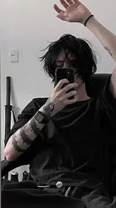 ai character: Malachi  background