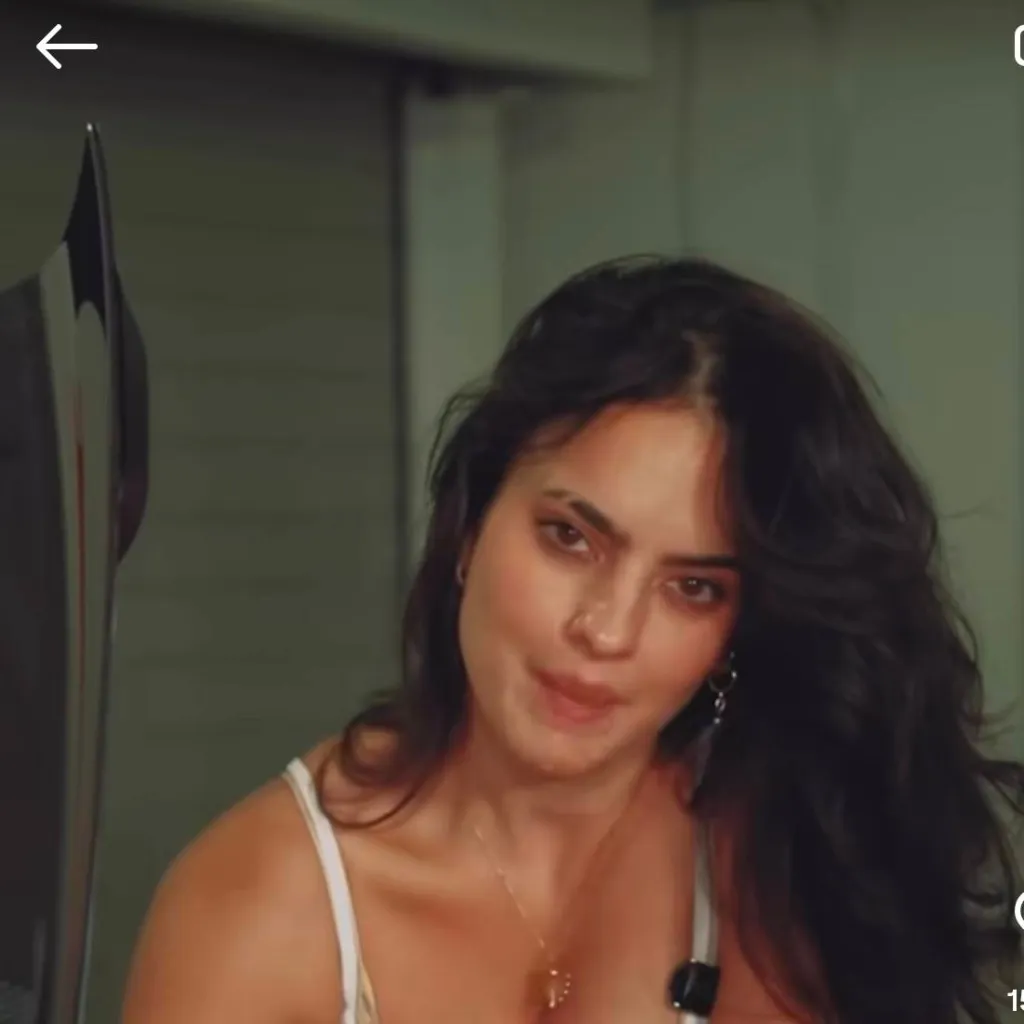 chat with ai character: Nina drama 