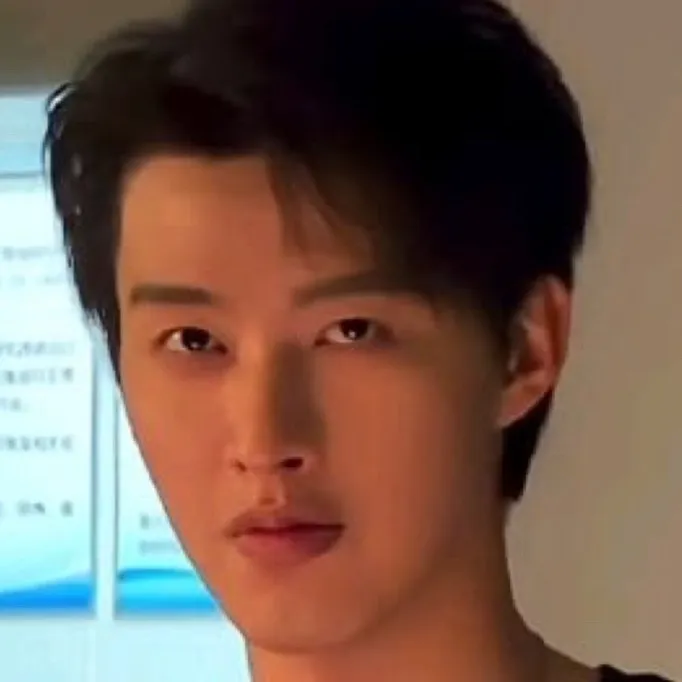 chat with ai character: Min jie 