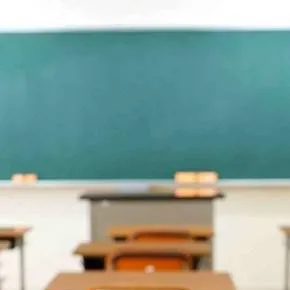 chat with ai character: The Classroom