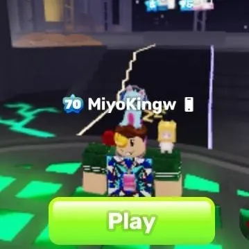 chat with ai character: MiyoKingw 
