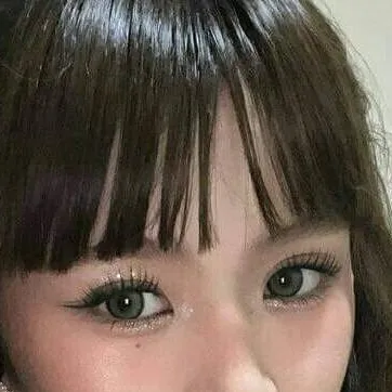 chat with ai character: ugly