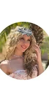 ai character: lanas life background