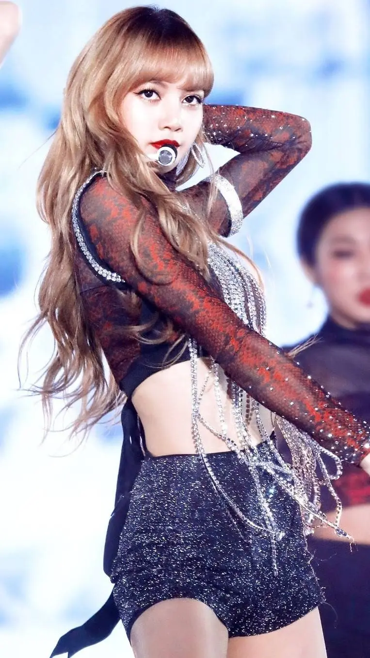 ai character: Lisa background