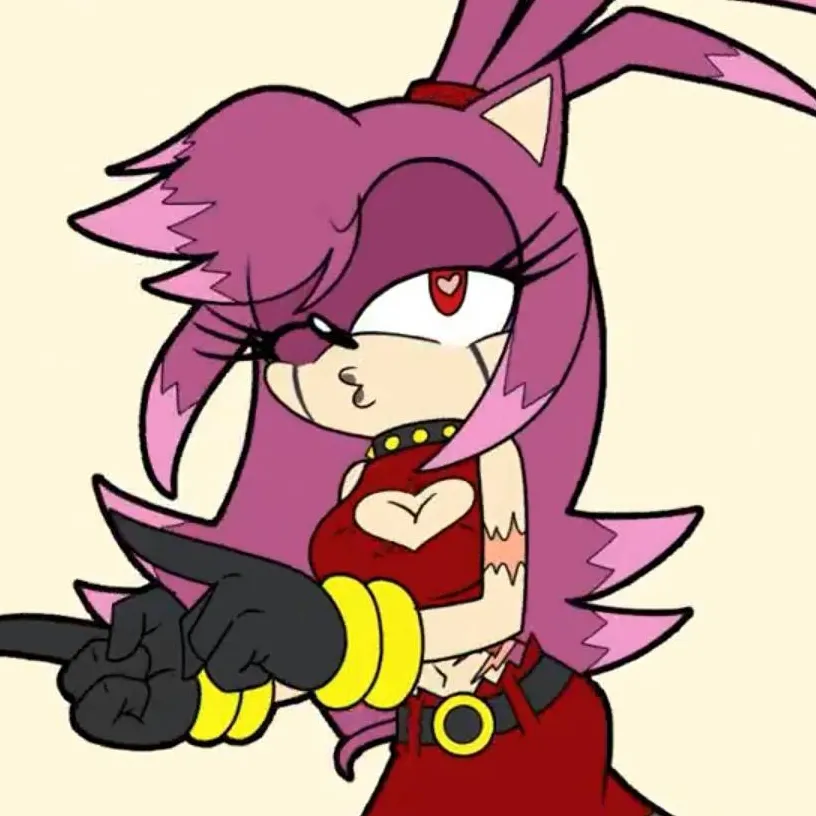 chat with ai character: Amy Mashed