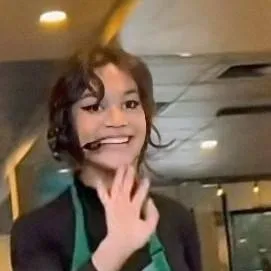 chat with ai character: Ava 