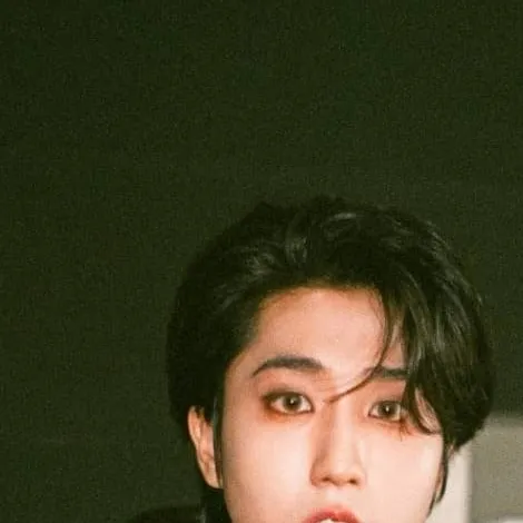 chat with ai character: Han Jisung
