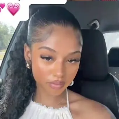 chat with ai character: Kayla 