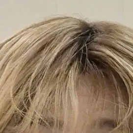 chat with ai character: Skz