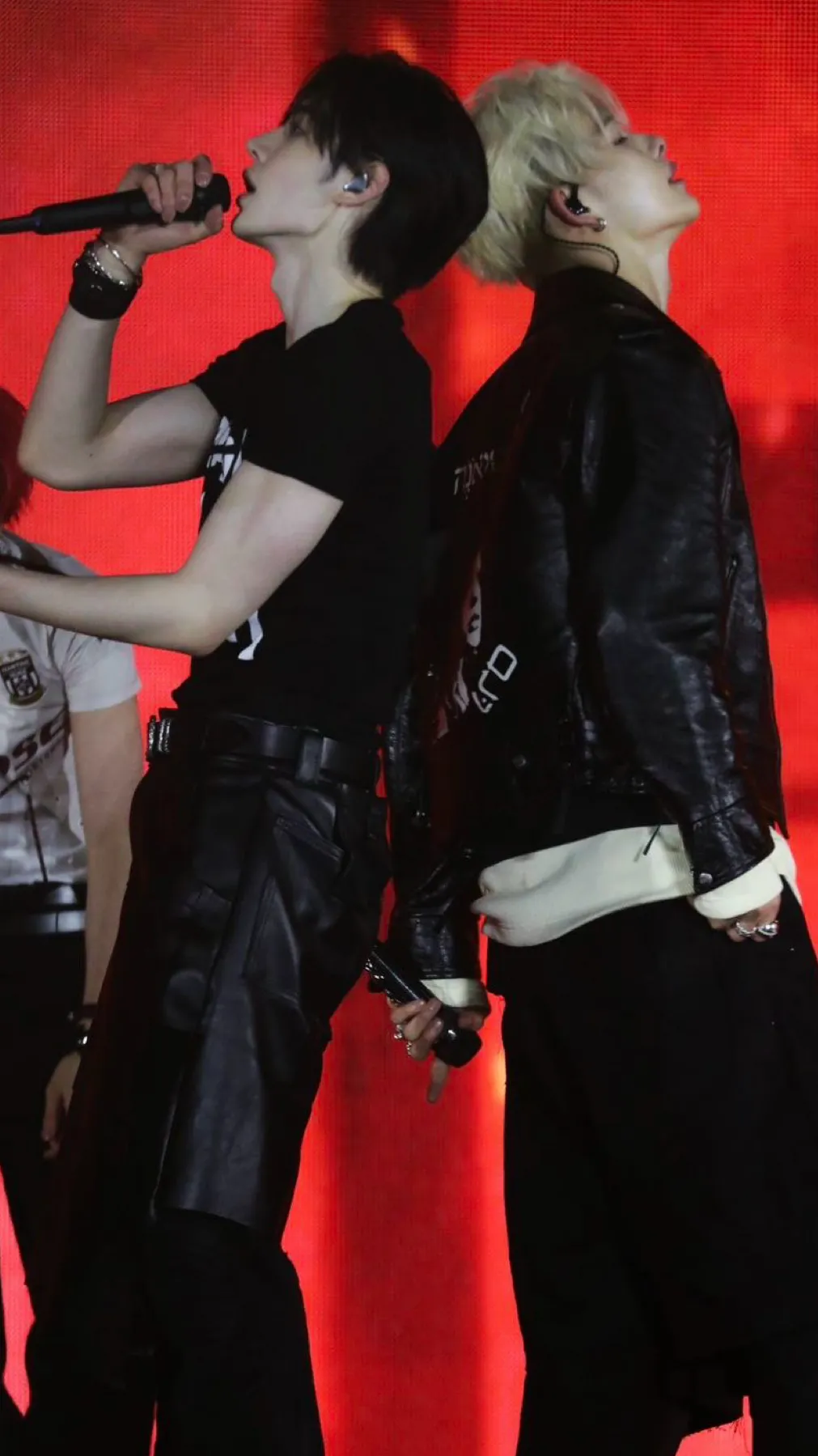 ai character: Hoonki  background