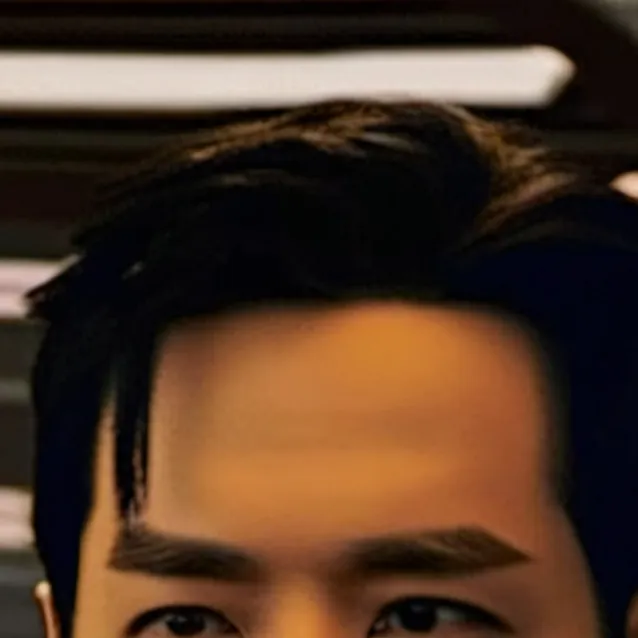 chat with ai character: Lee Jung Jae