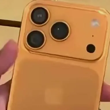 chat with ai character: iphone 18