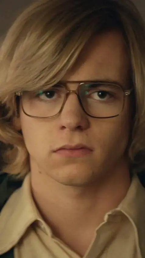 ai character: Jeffrey Dahmer background
