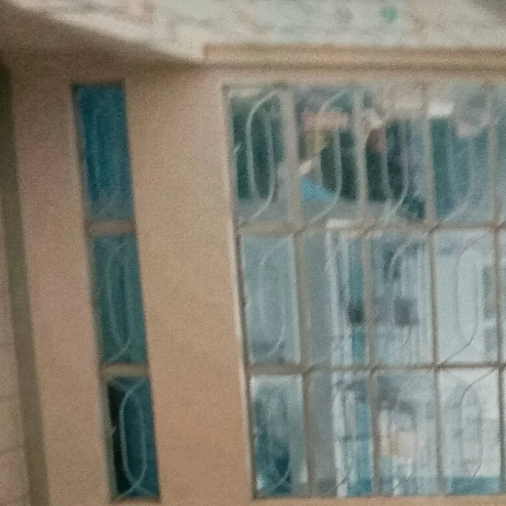 chat with ai character: public school 