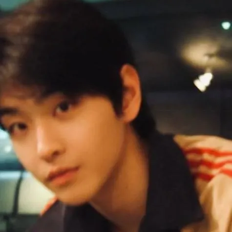 chat with ai character: KENNETH (AKI)