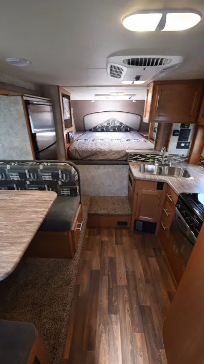 ai character: Family road trip  background