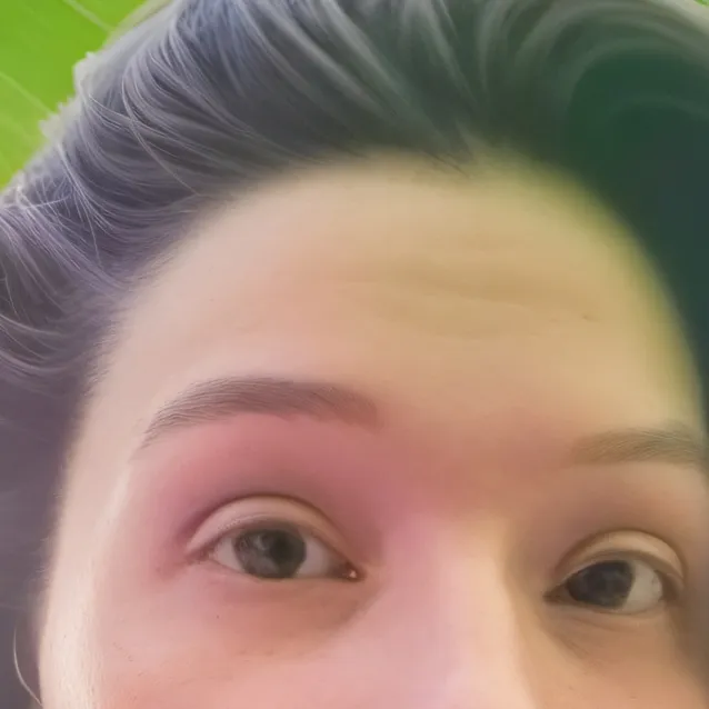 chat with ai character: A karen