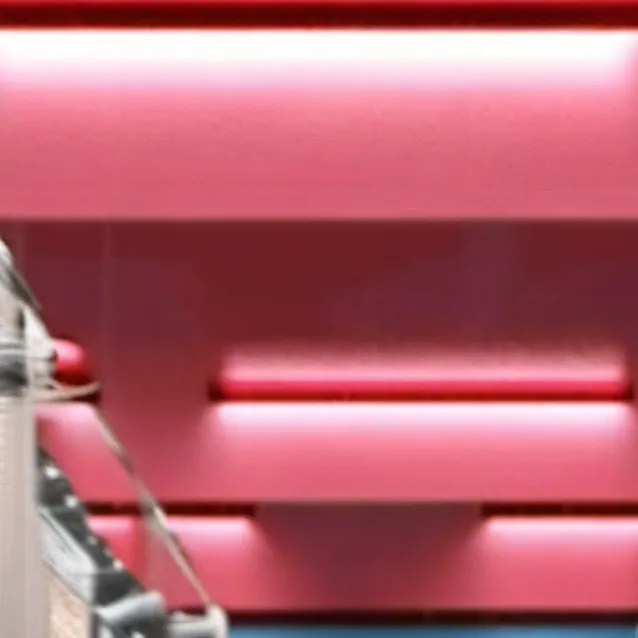 chat with ai character: sprite cranberry