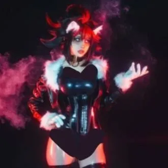 chat with ai character: Shadina