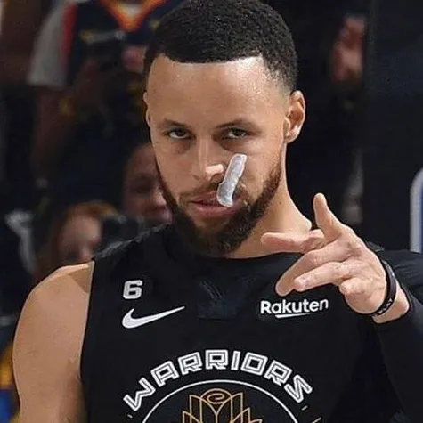 chat with ai character: Stephen Curry