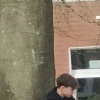 chat with ai character: Evan Leonte 