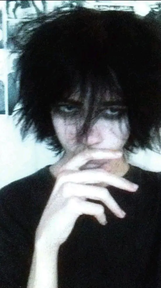 ai character: Vivo background