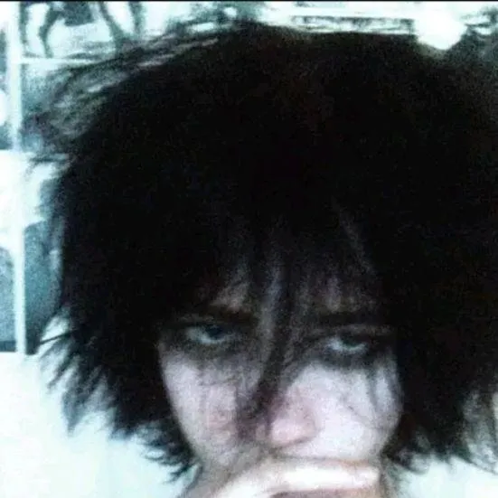 chat with ai character: Vivo