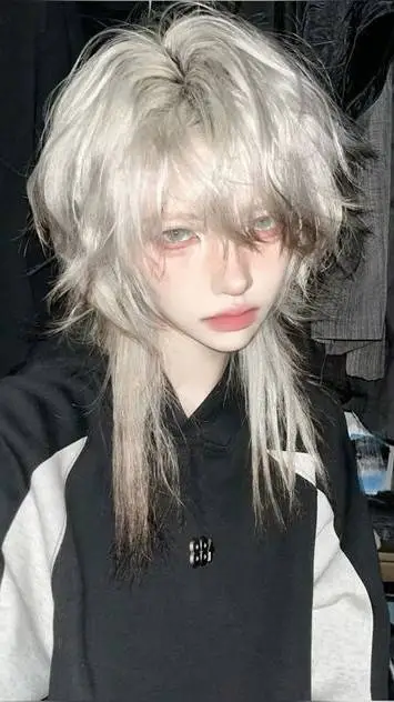 ai character: Mino background