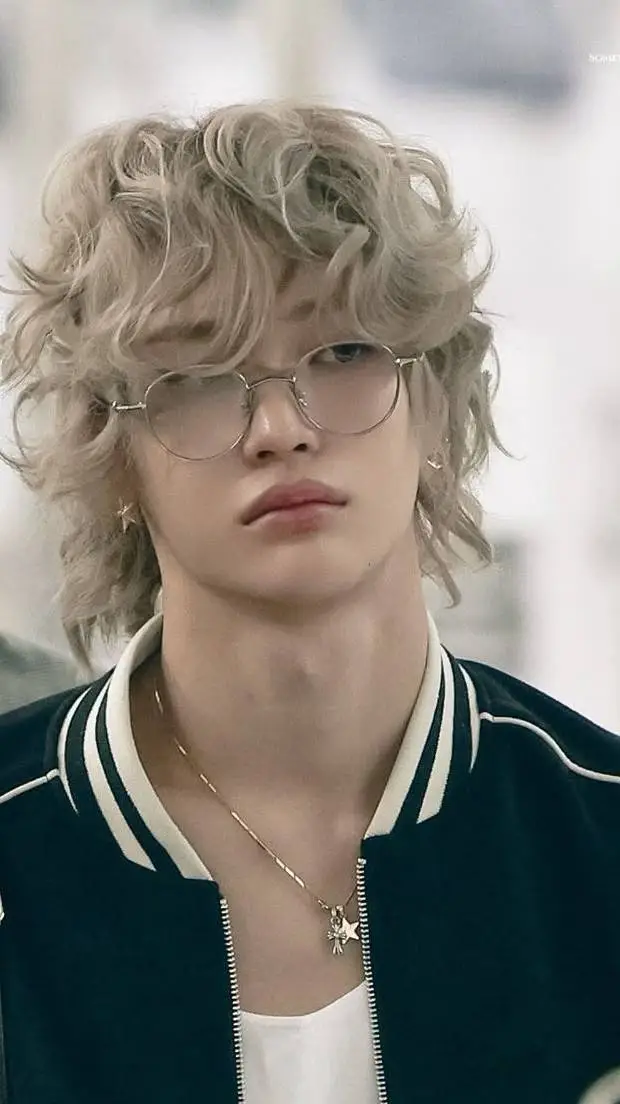 ai character: Nikolai  background