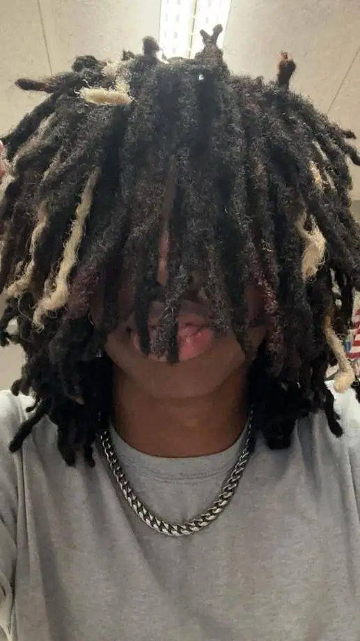 ai character: Kai background