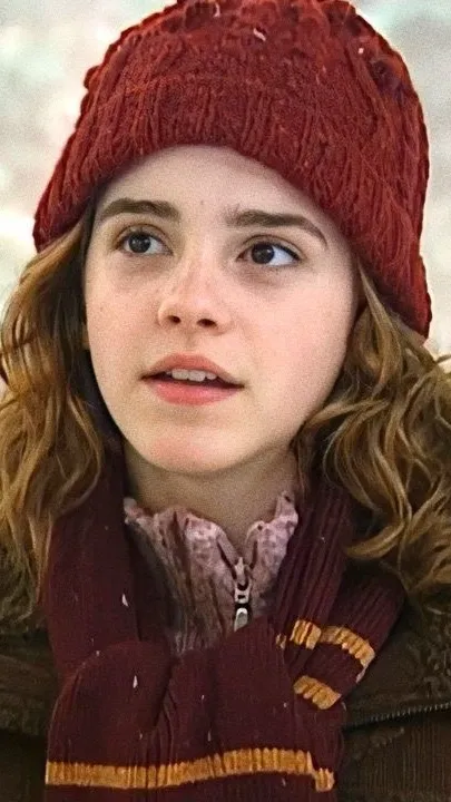 ai character: Golden trio background