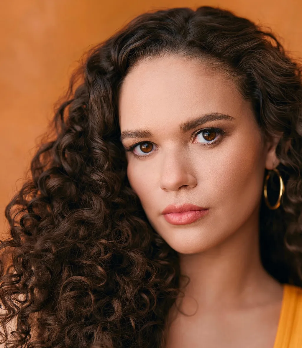 chat with ai character: Madison Pettis