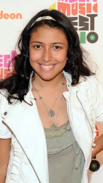 Talkie AI - Chat with Caitlin Sanchez 