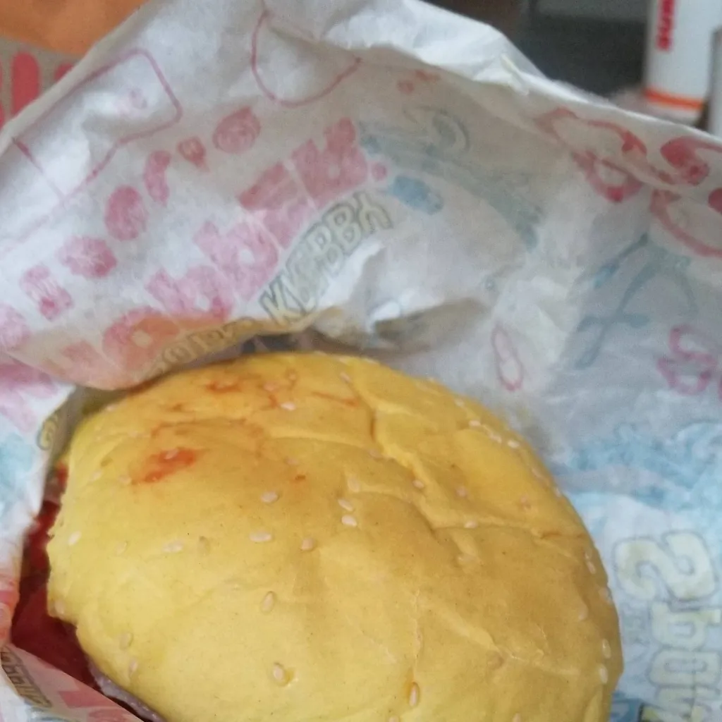 chat with ai character: Class