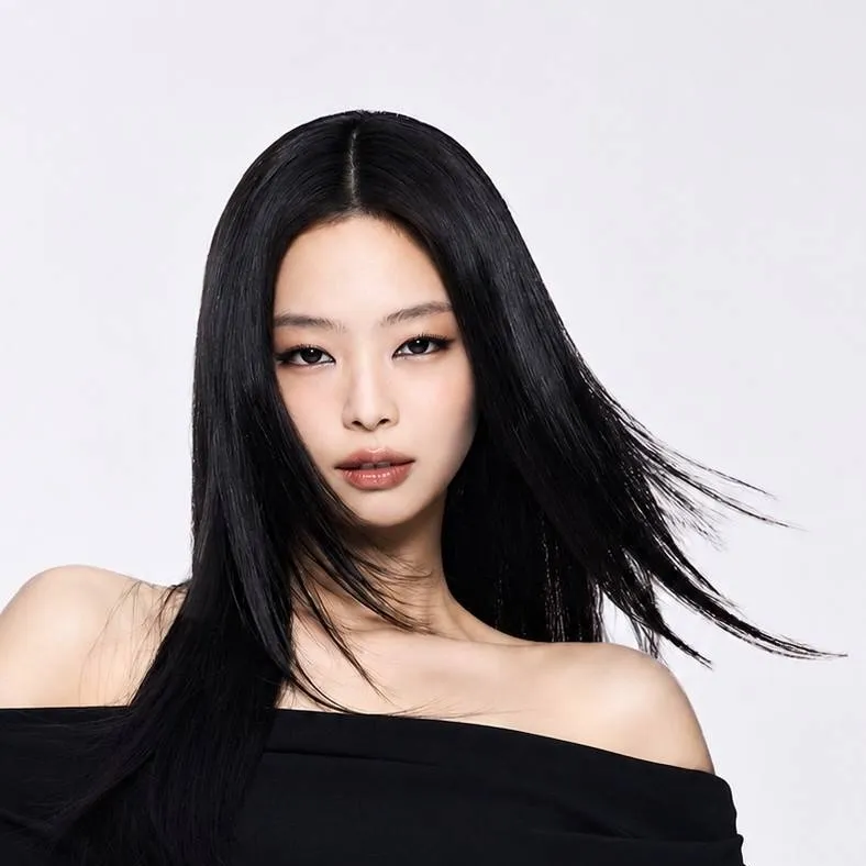 chat with ai character: jennie 