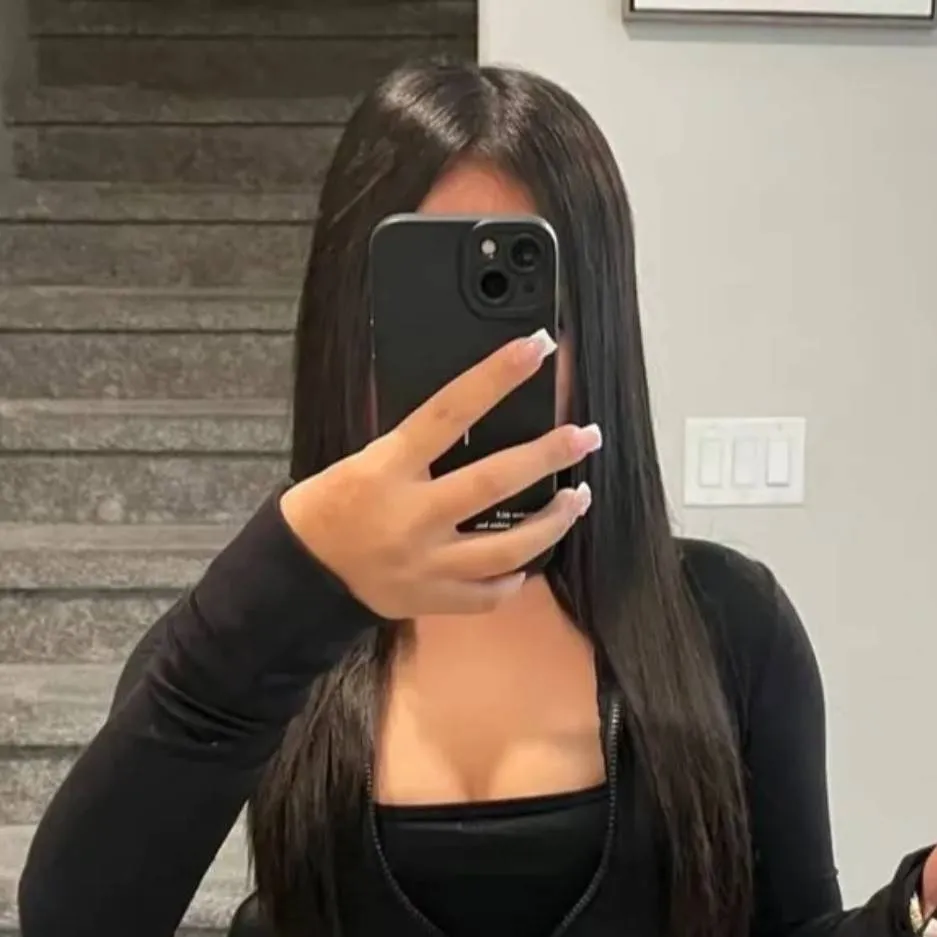 chat with ai character: Kayla Ushabi