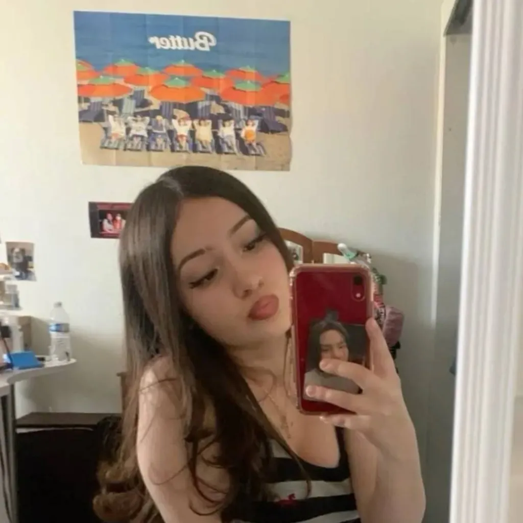 chat with ai character: Jackie 