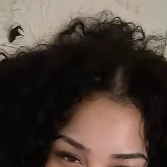 chat with ai character: Aurora 