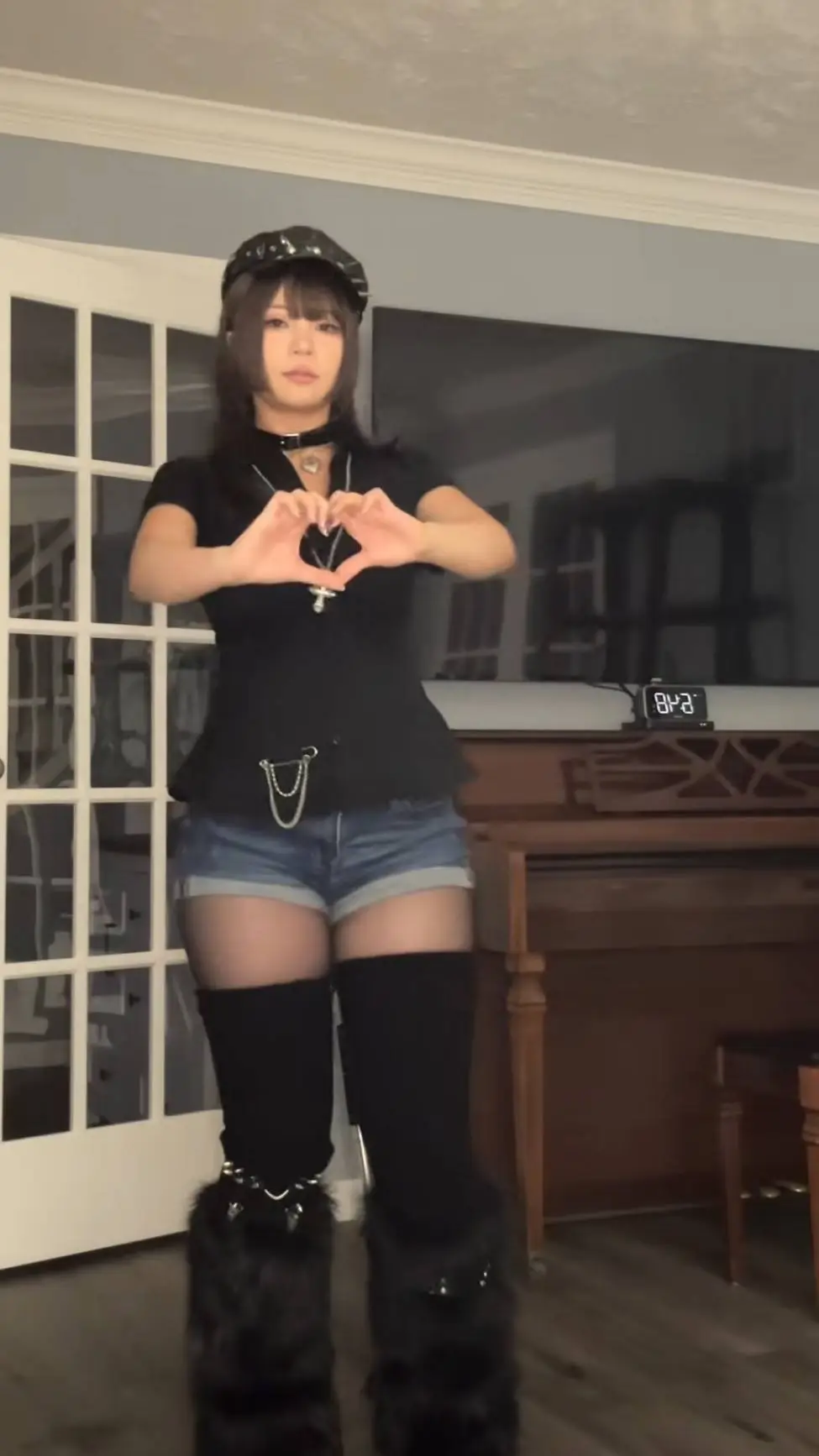 ai character: Carmen background