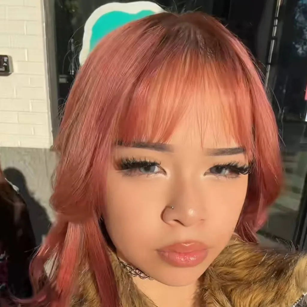 chat with ai character: Daqlen