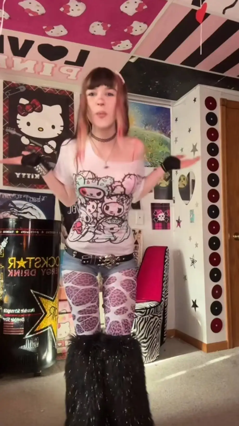 ai character: Ali Yasmin Marie background