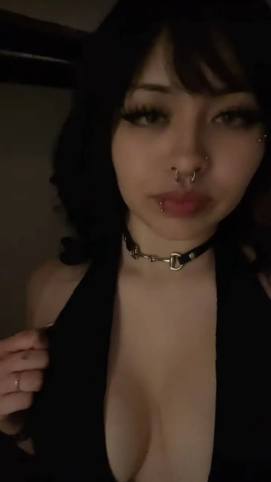 ai character: Kali background