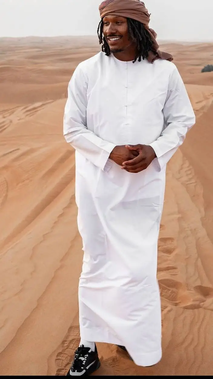 ai character: Duke Dennis background